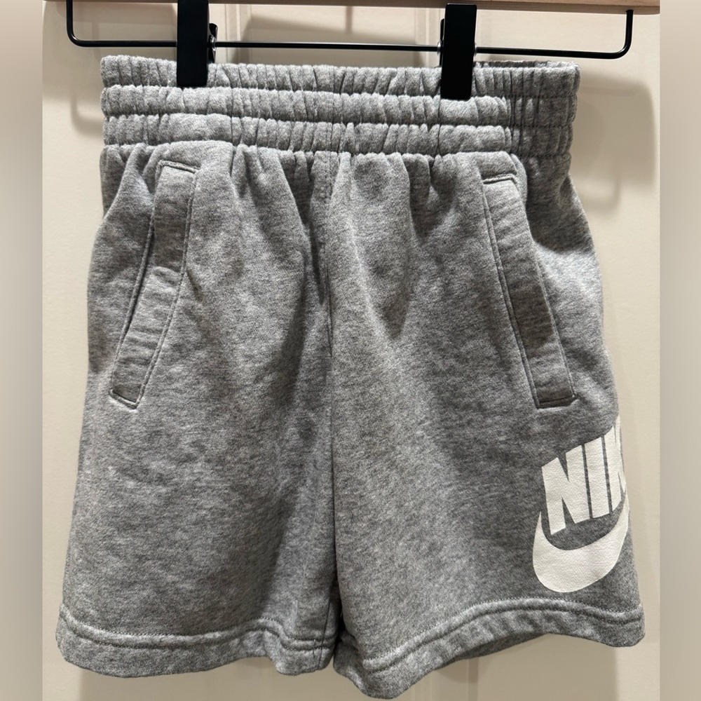 Boys Nike Sportswear Club Fleece French Terry Shorts